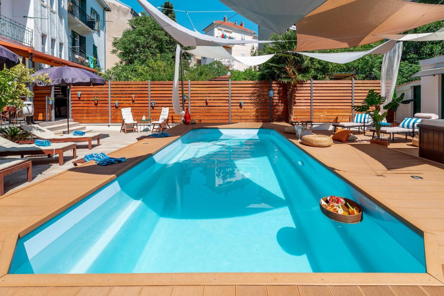 Evala Luxury Rooms With Pool And Garden Split Exterior foto